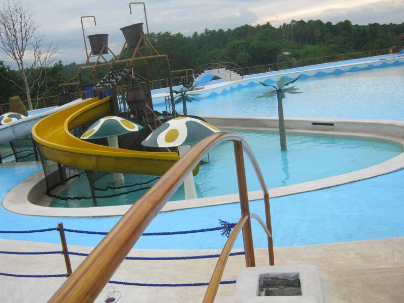 D'Leonor Inland Resort & Adventure Park Davao City Extérieur photo