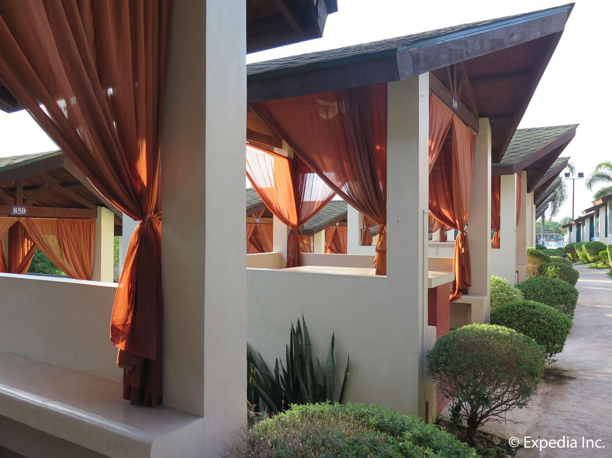D'Leonor Inland Resort & Adventure Park Davao City Extérieur photo